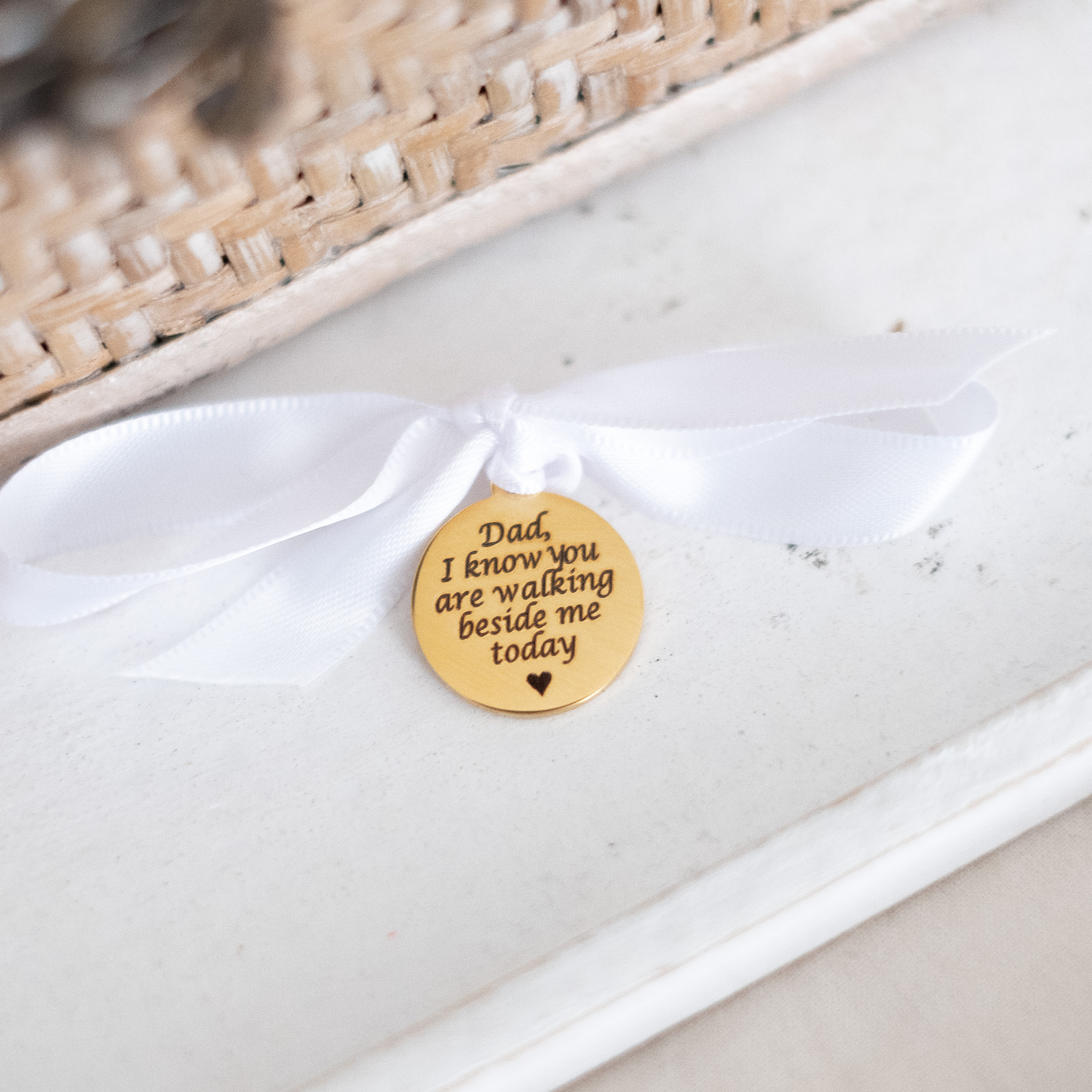 Bruidsbedel met gravering Bruidsbedel met gravering